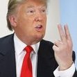 Small_donald_trump_two_fingers